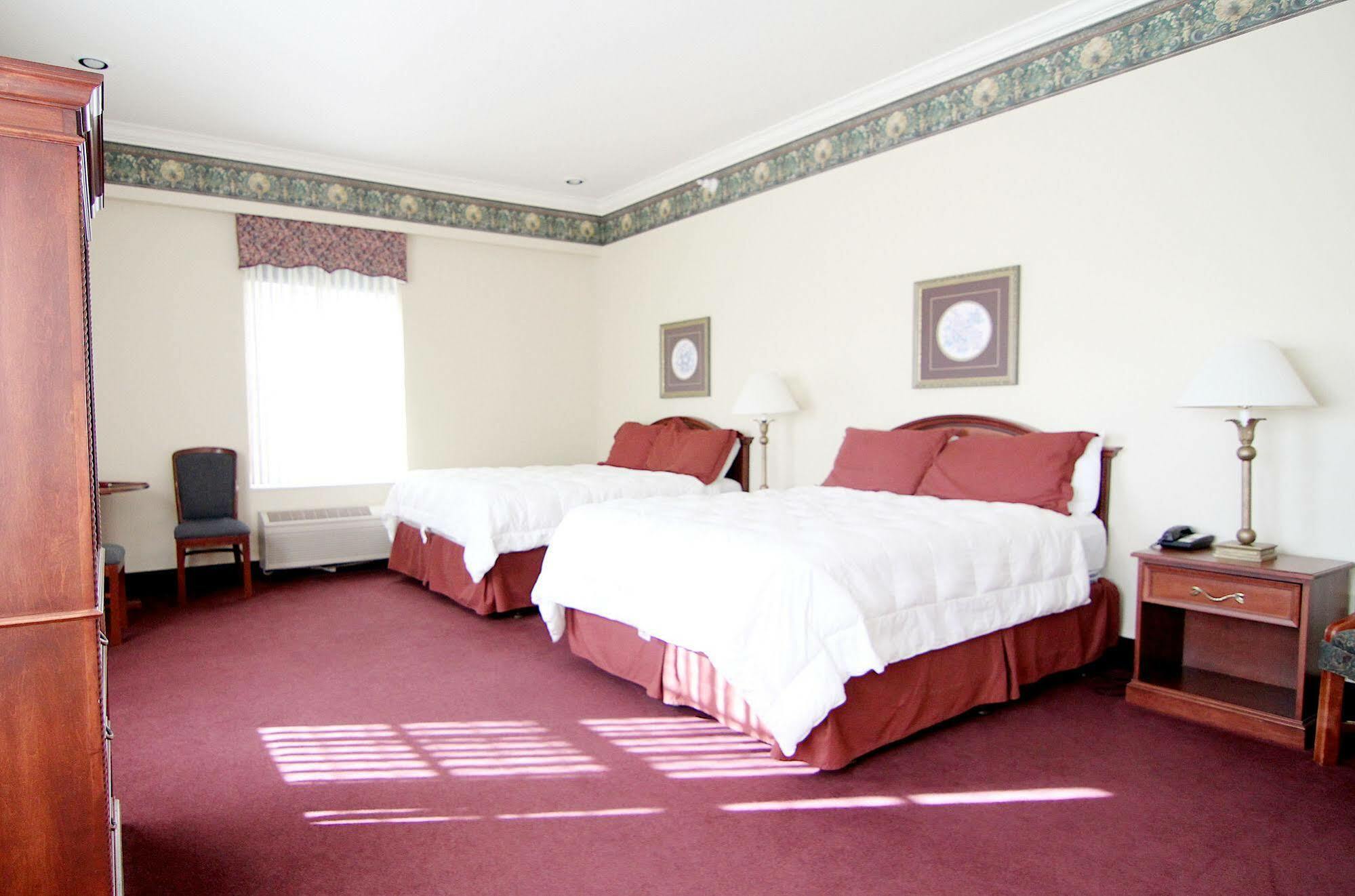 Royal Amsterdam Hotel Pella Экстерьер фото